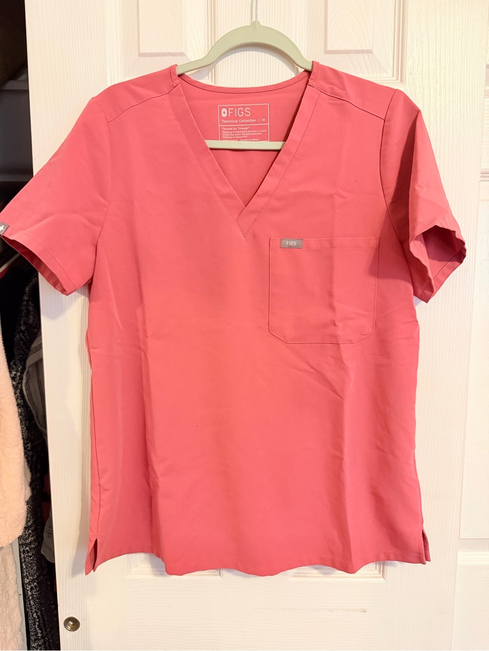 FIGS Women's V-Neck Scrub Top with matching joggers - Dusty Rose